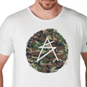 Filme de recorte camuflado estampado na camiseta